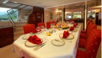 LADYSHIP -  Dining
